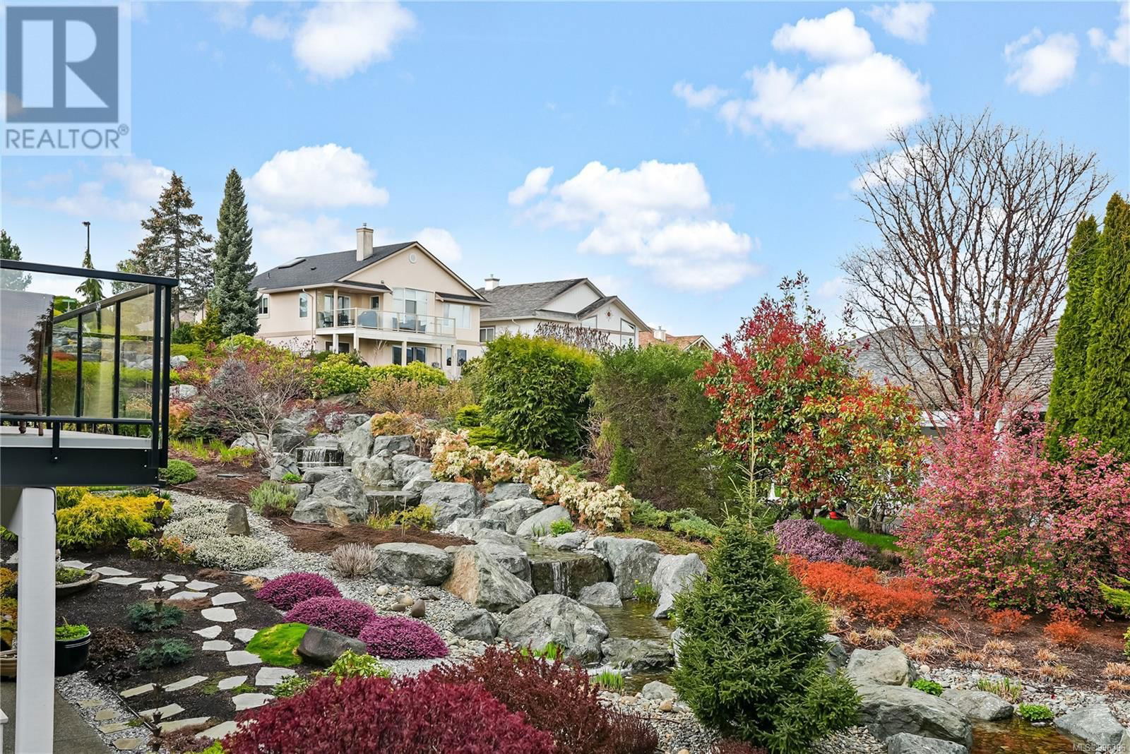808 COUNTRY CLUB DRIVE Image 34