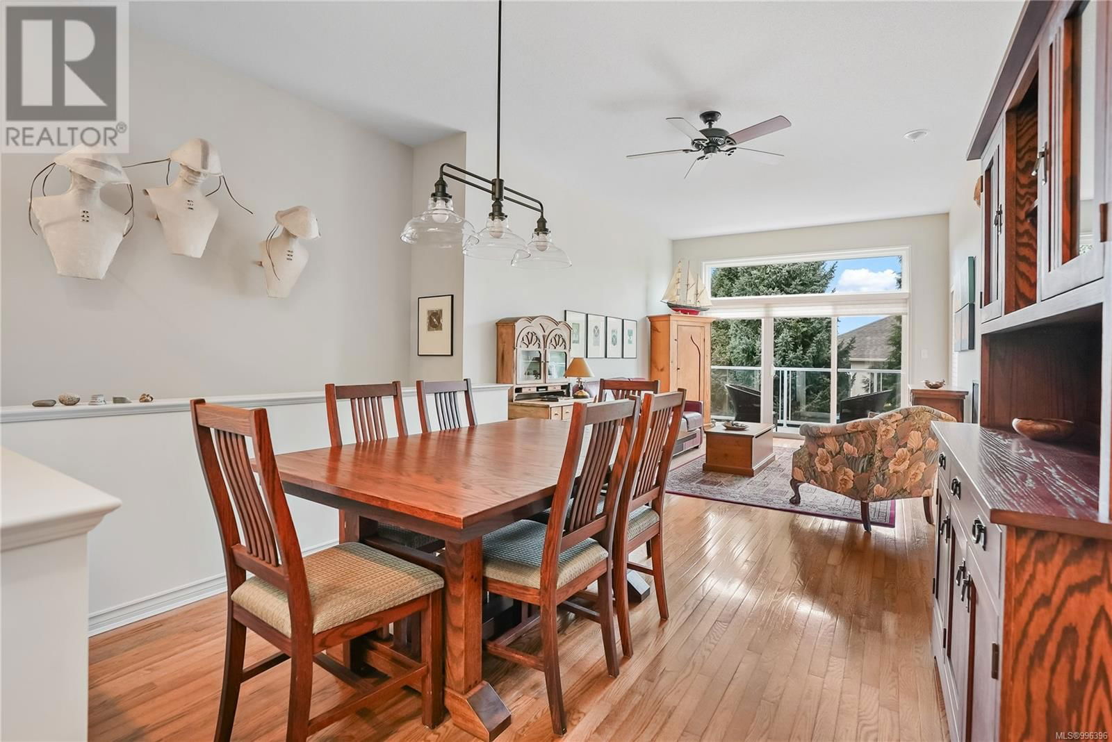 808 COUNTRY CLUB DRIVE Image 4