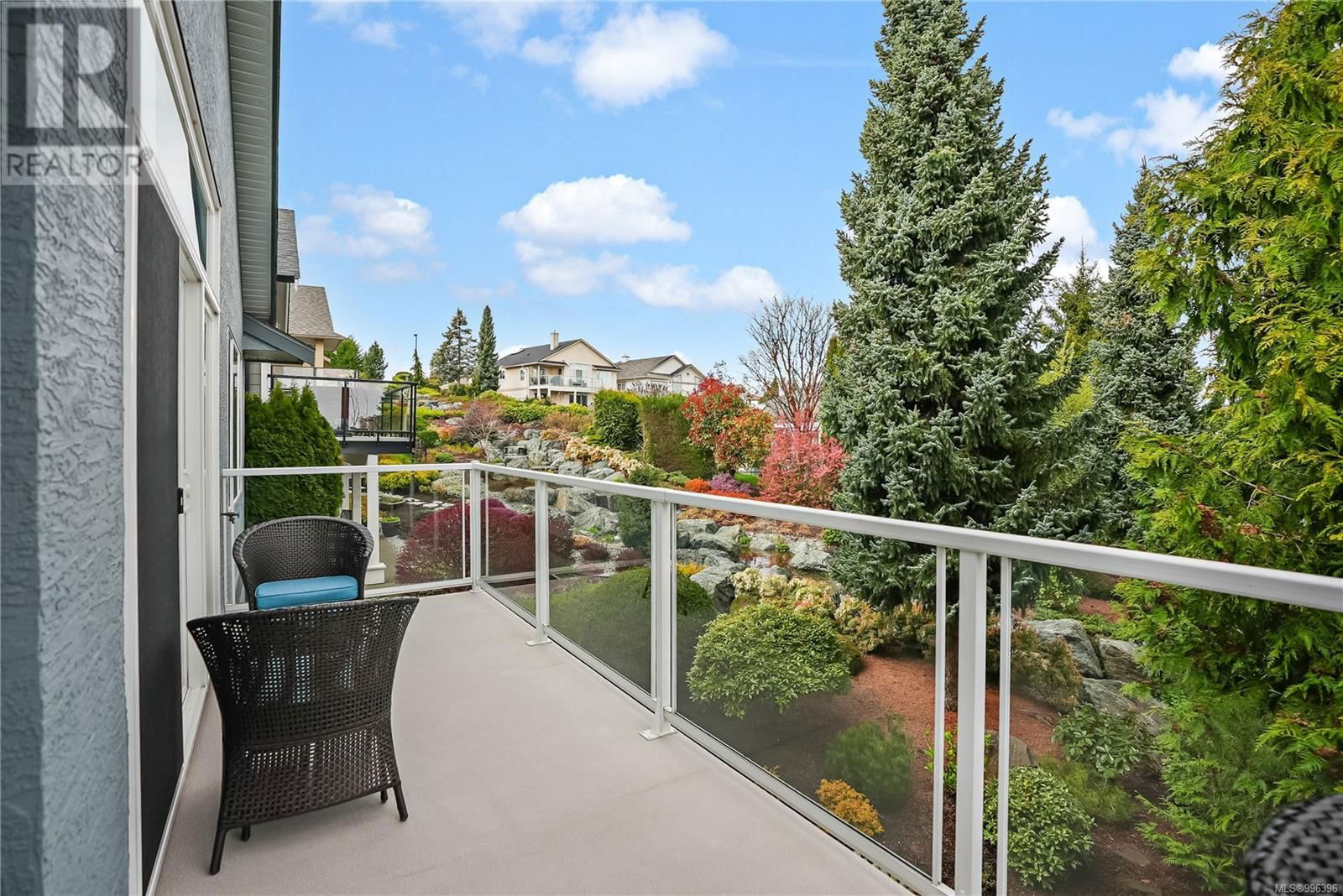 808 COUNTRY CLUB DRIVE Image 9
