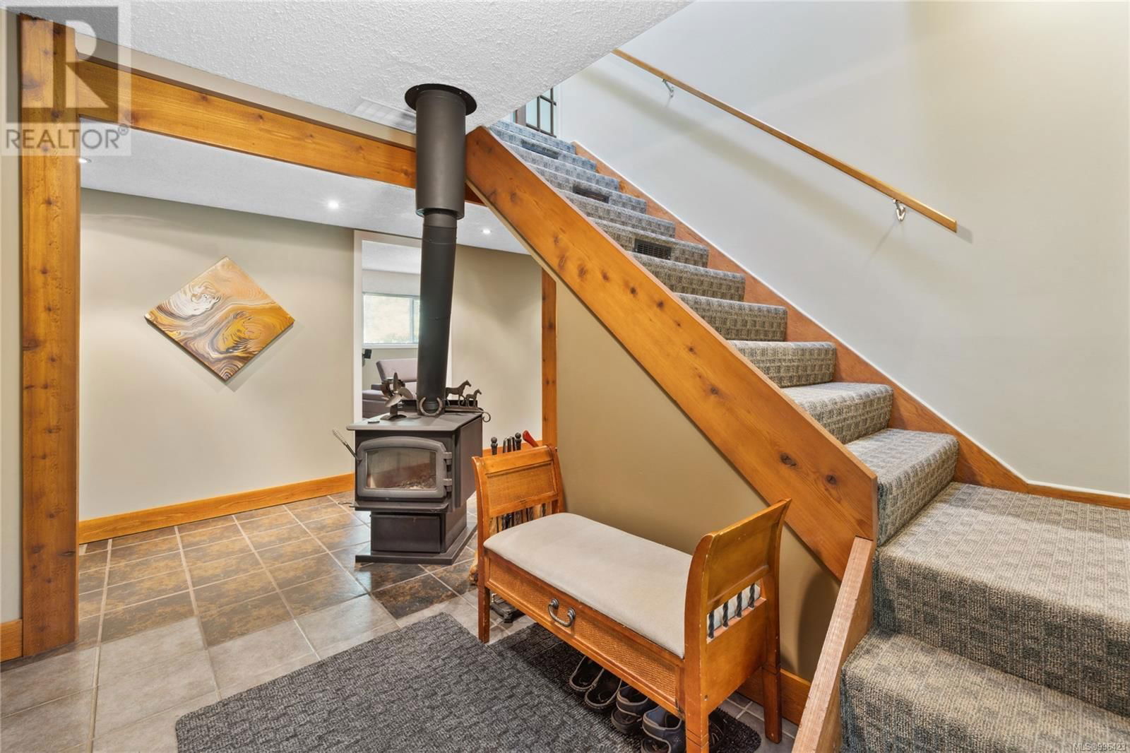 658 MARTINDALE ROAD Image 29