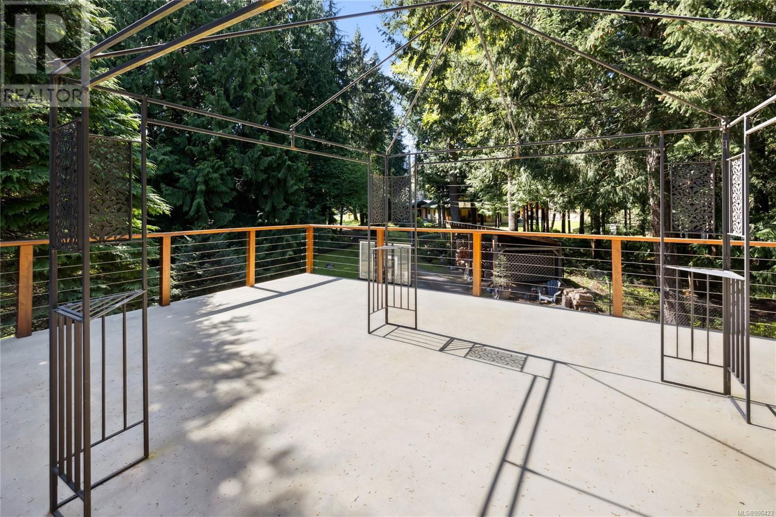 658 MARTINDALE ROAD Image 35