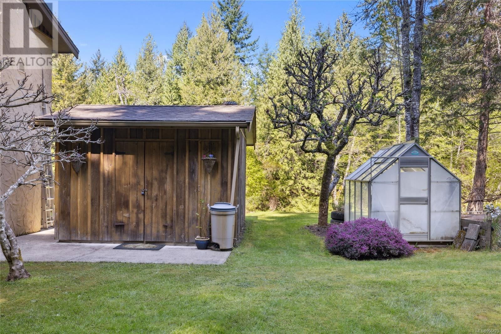 658 MARTINDALE ROAD Image 40