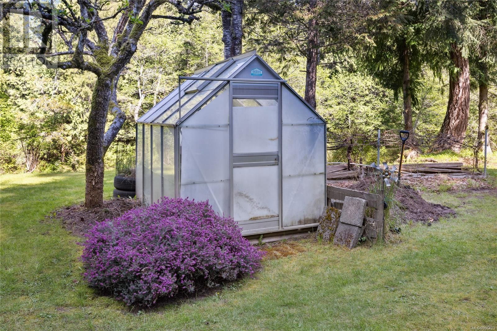 658 MARTINDALE ROAD Image 41