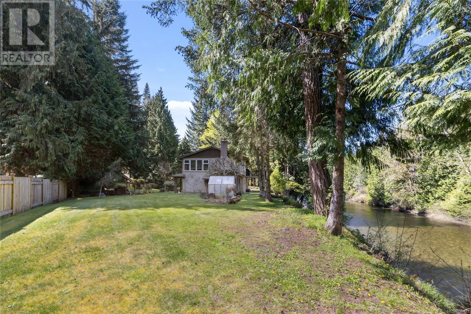 658 MARTINDALE ROAD Image 43
