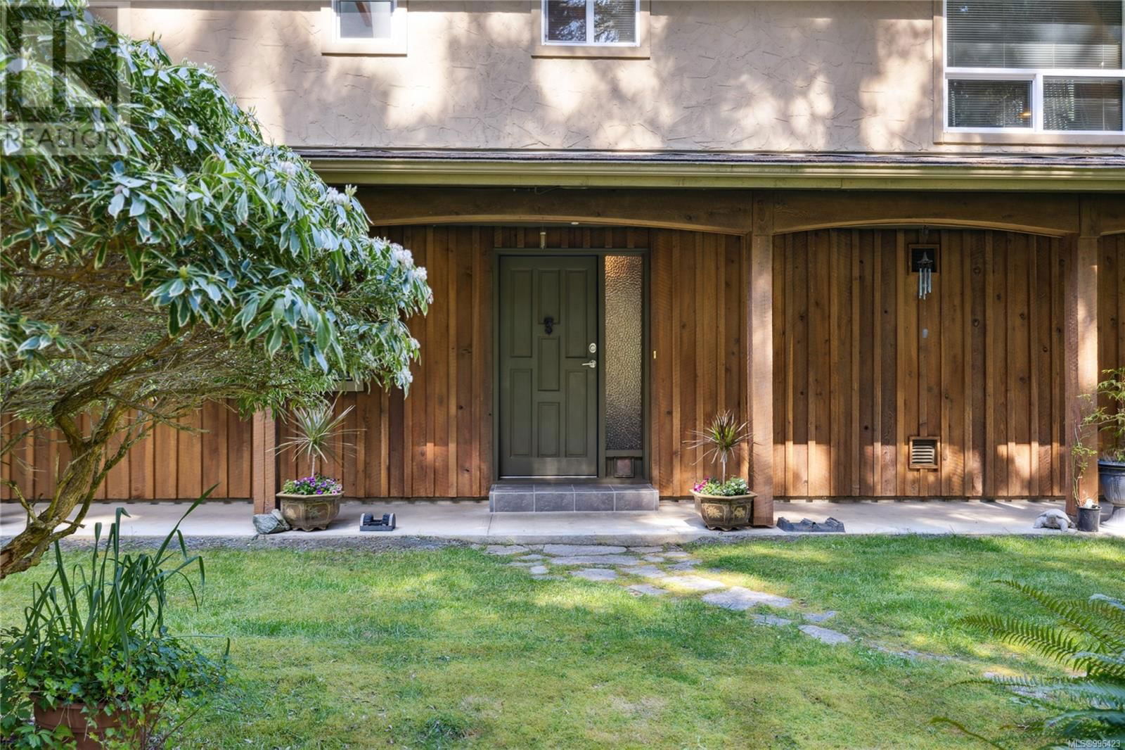 658 MARTINDALE ROAD Image 47