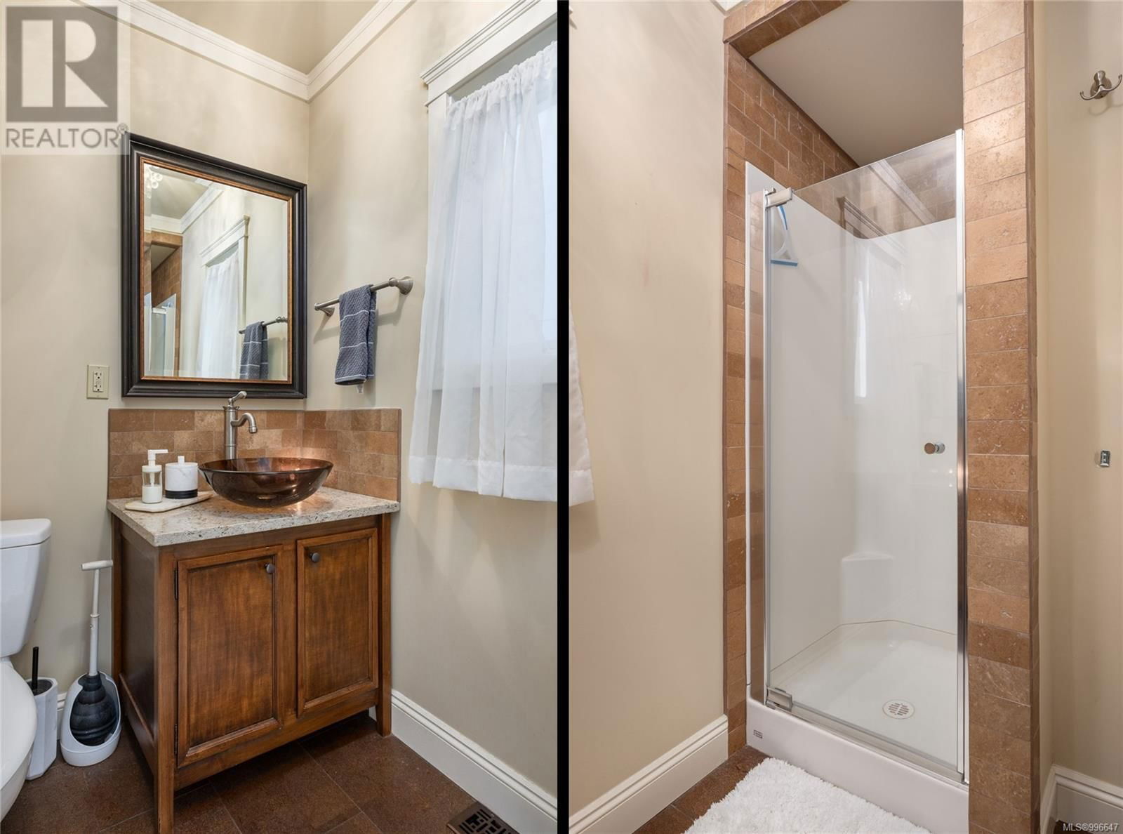 521 LARCH STREET Image 29