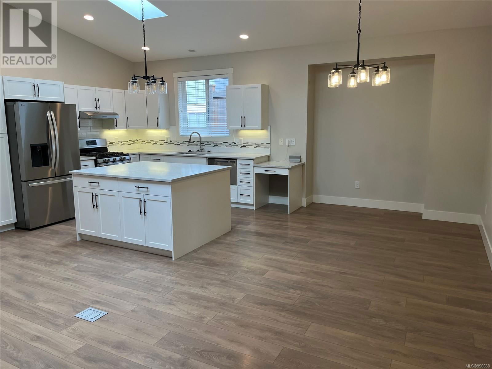3073 NEYLAND ROAD Image 12