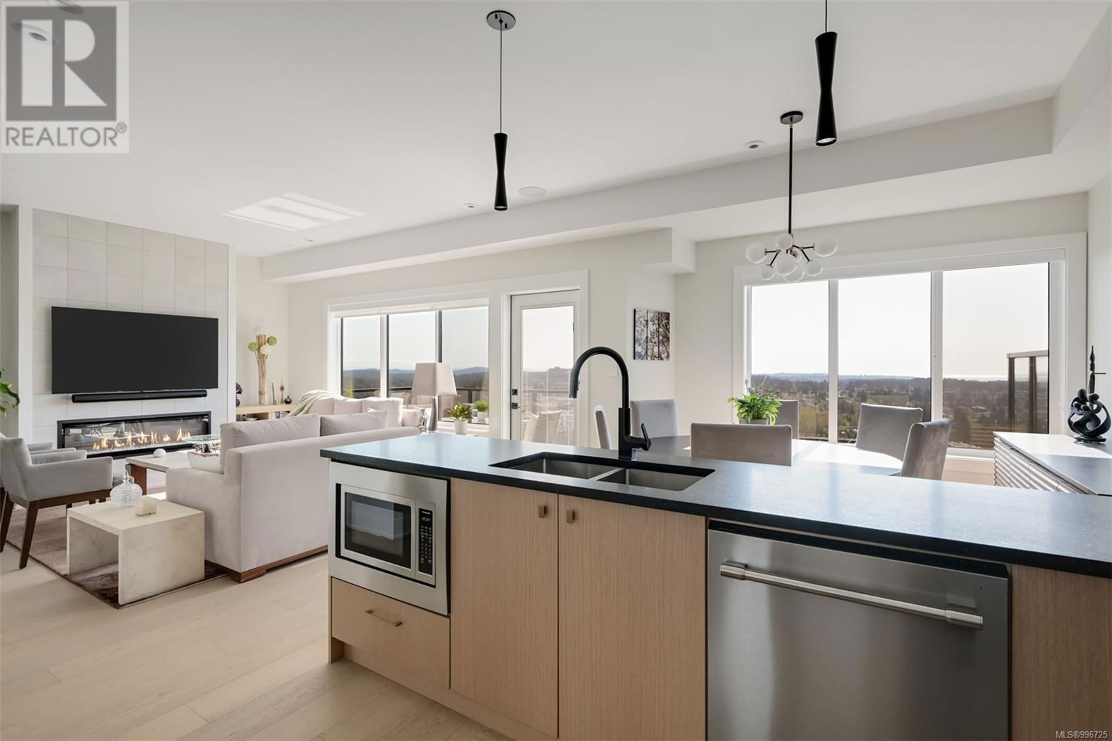 1122 OLIVINE MEWS Image 16