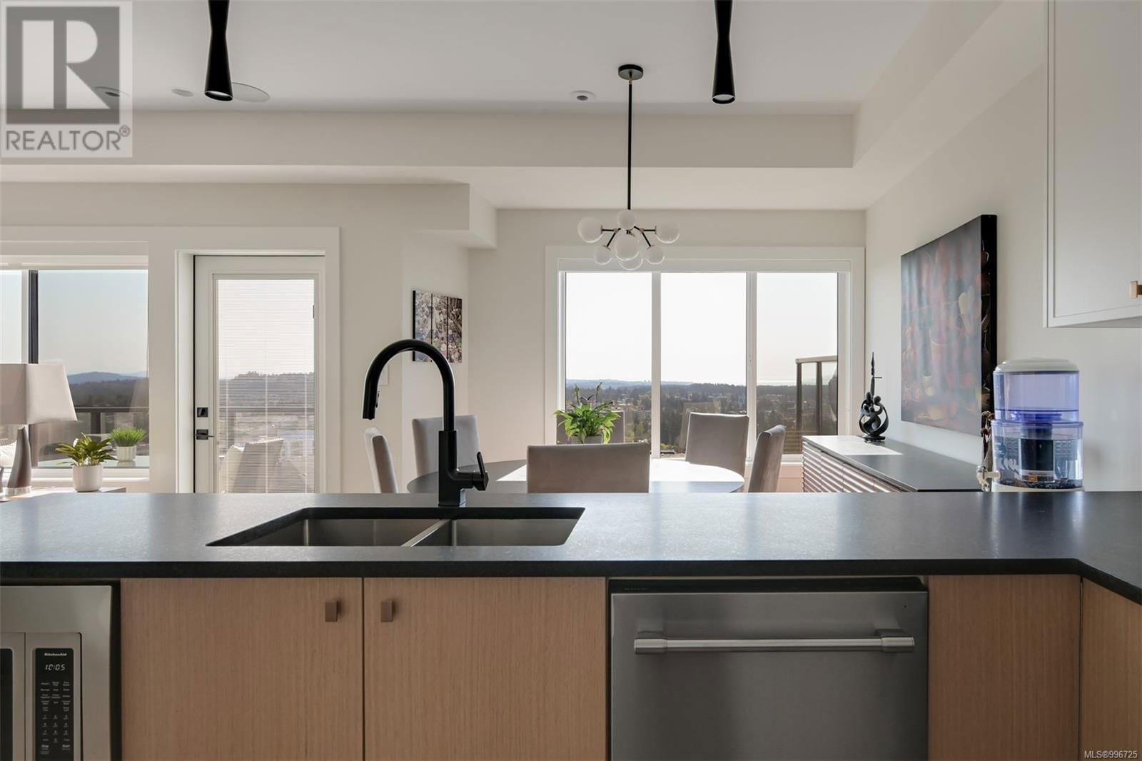 1122 OLIVINE MEWS Image 18
