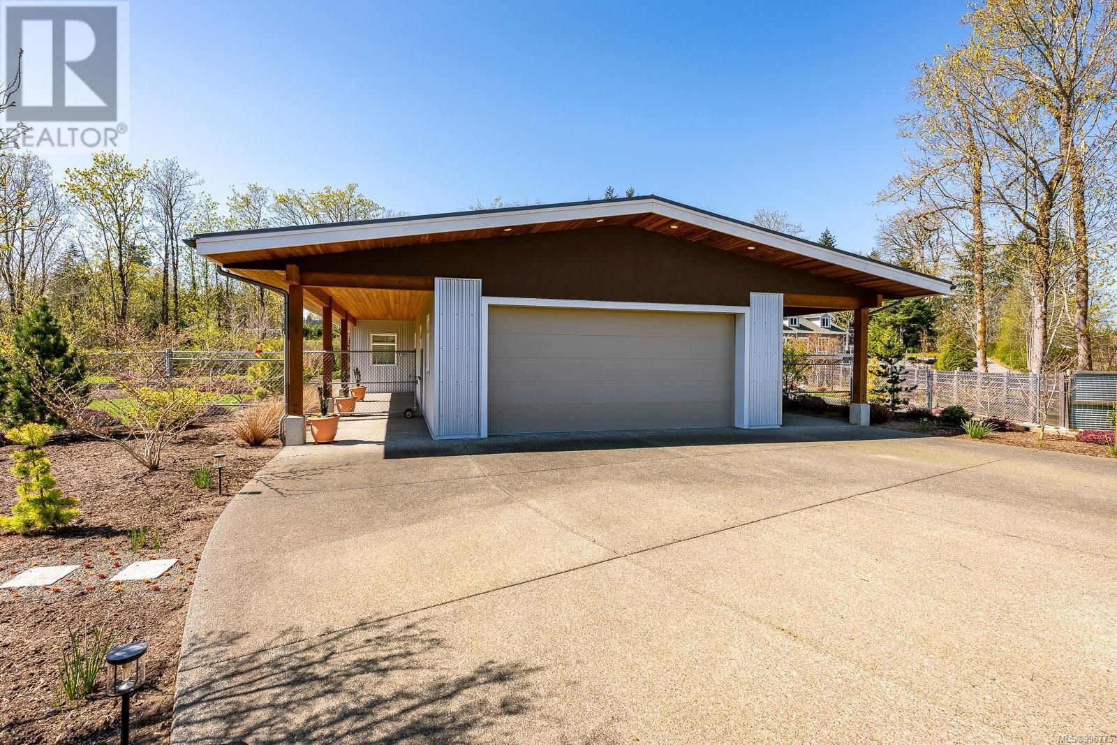 3767 MAPLE LANE Image 13