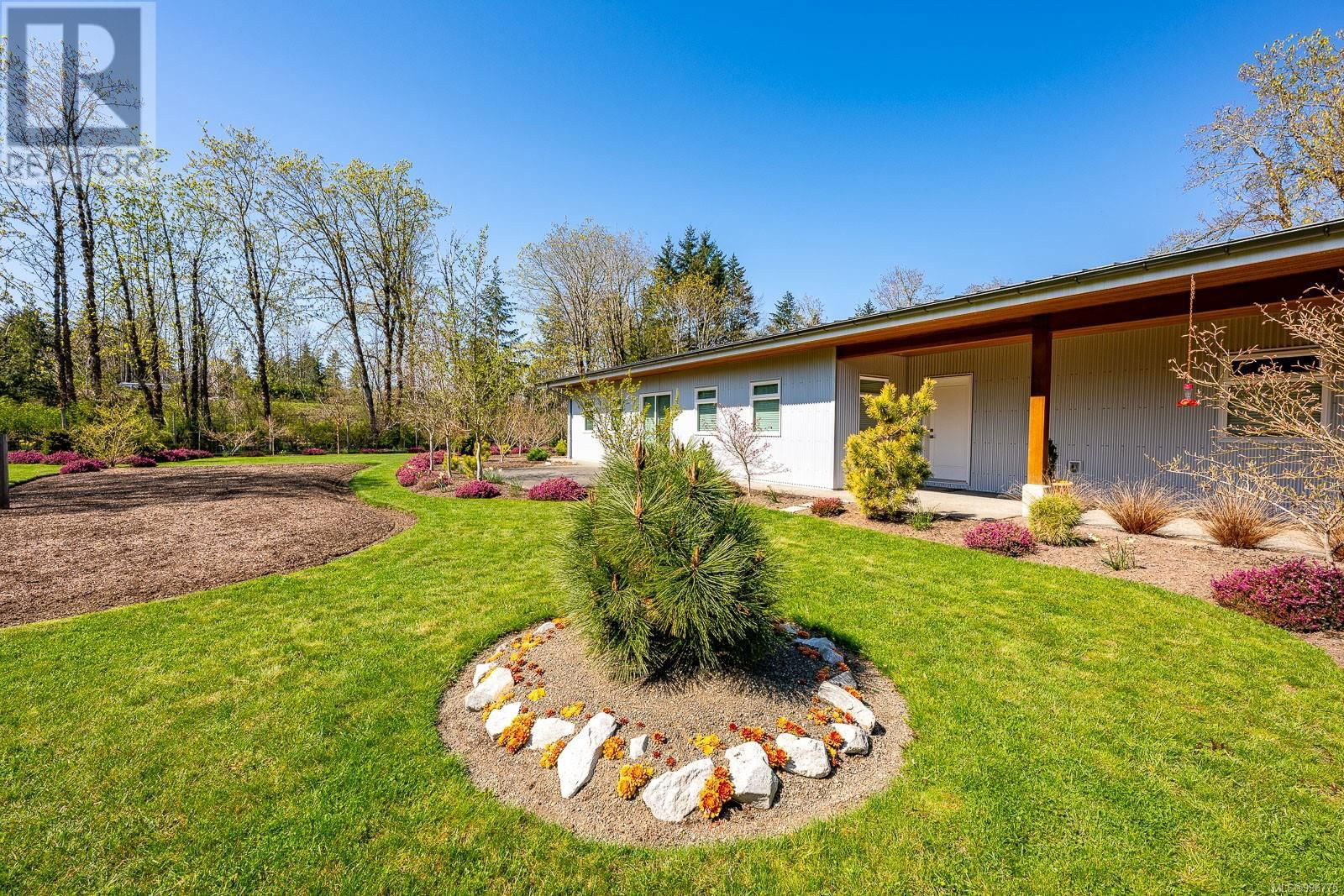 3767 MAPLE LANE Image 15
