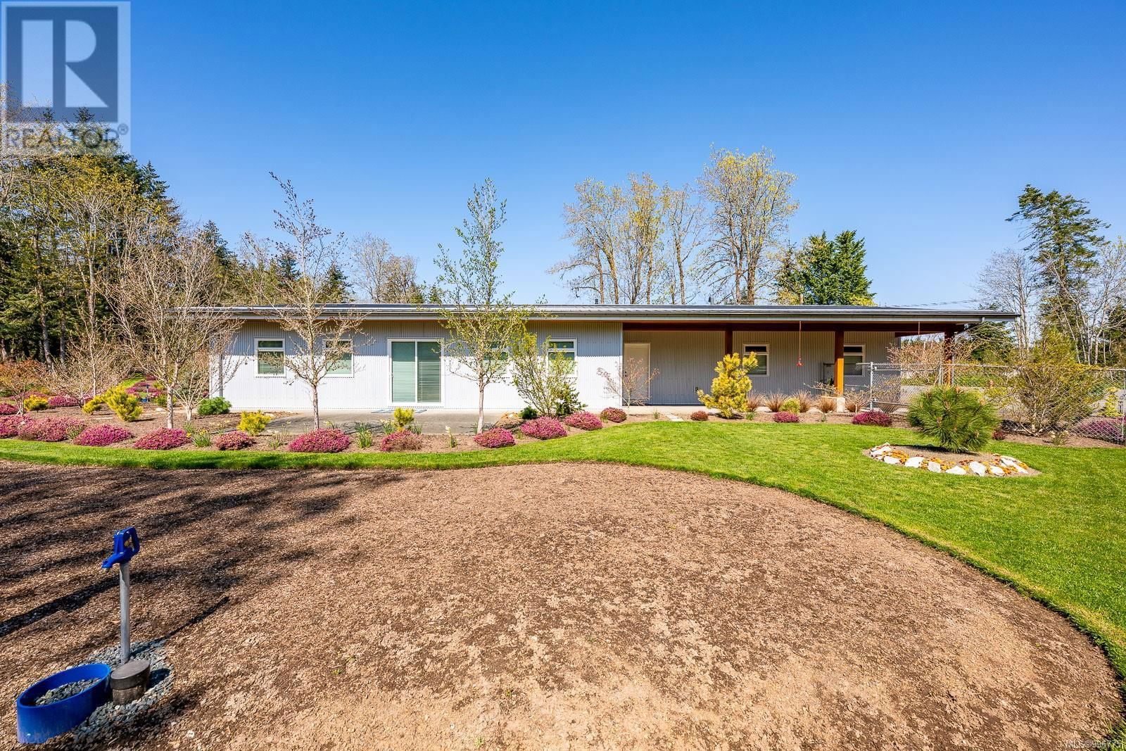 3767 MAPLE LANE Image 16