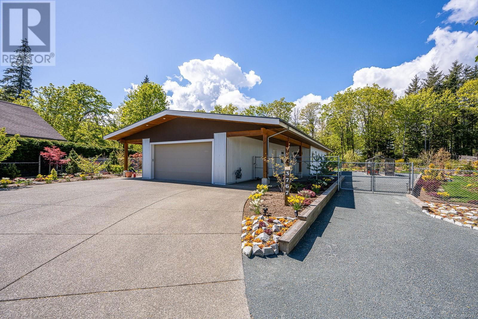 3767 MAPLE LANE Image 2