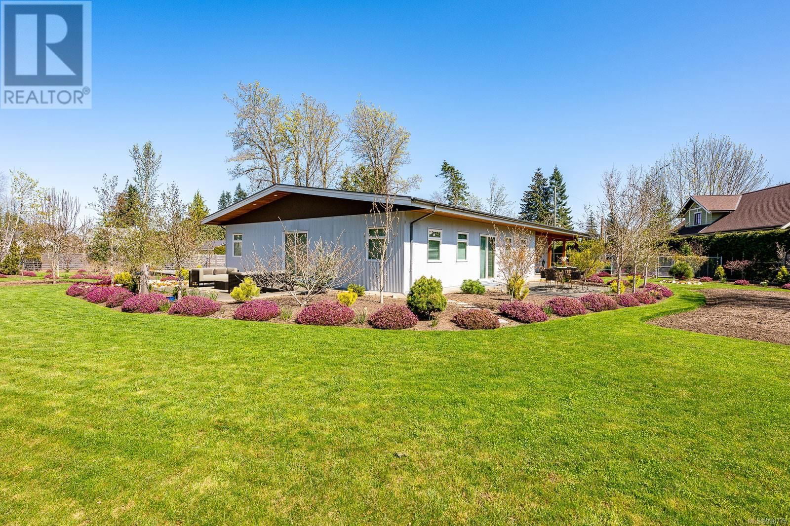 3767 MAPLE LANE Image 26