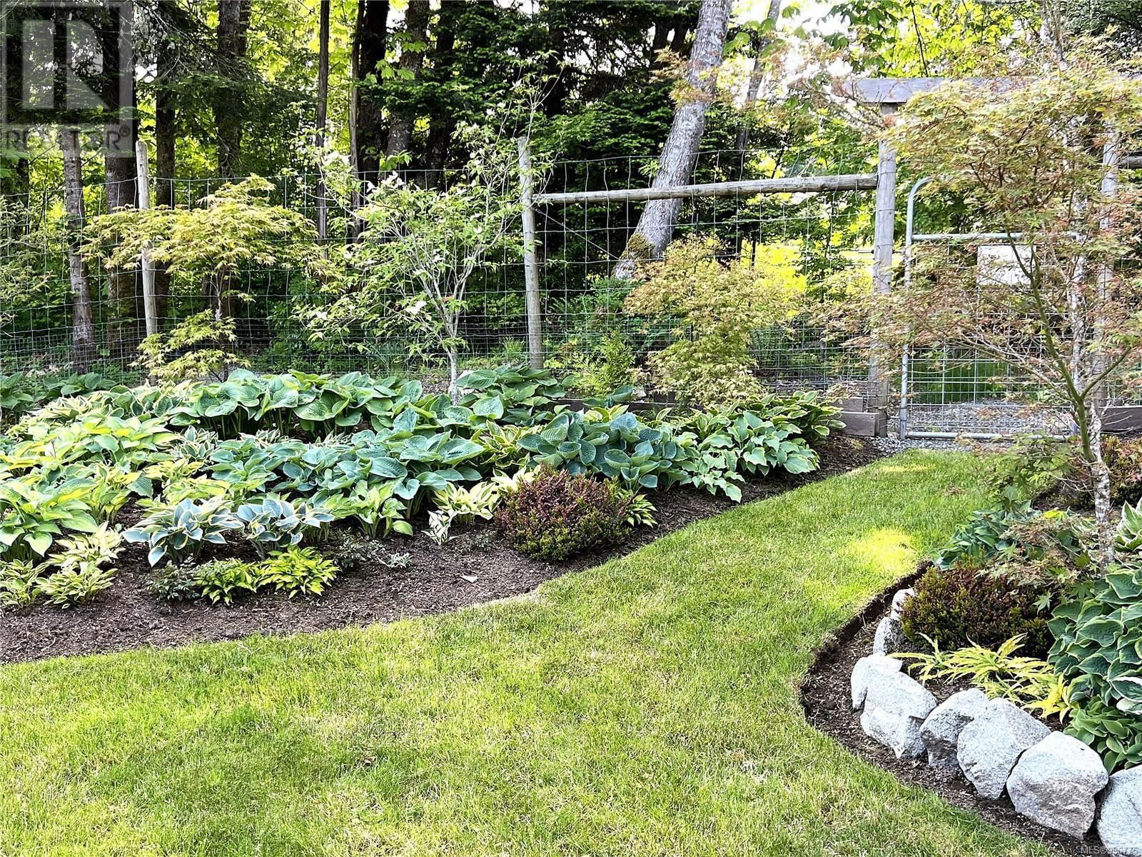 3767 MAPLE LANE Image 31