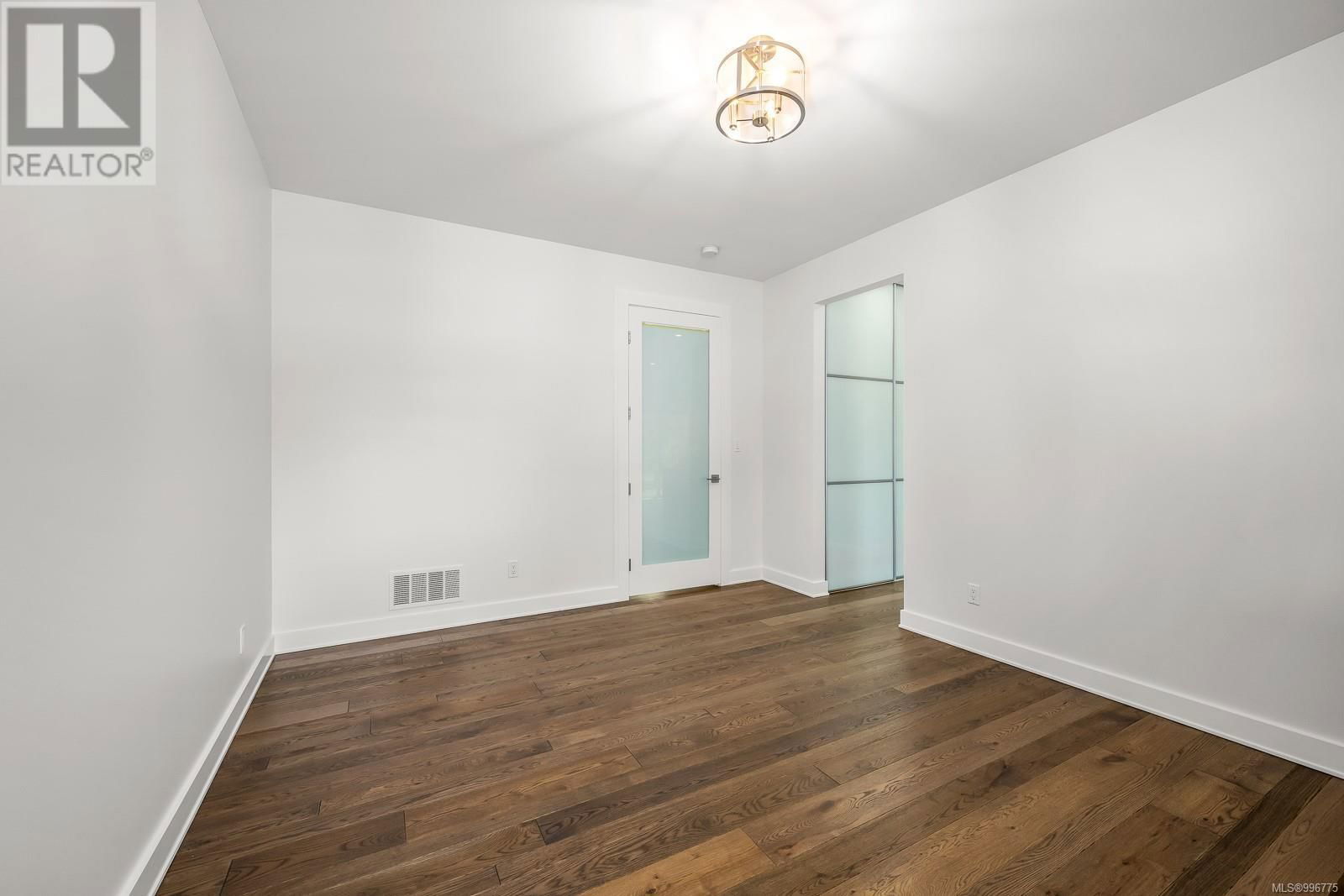 3767 MAPLE LANE Image 42