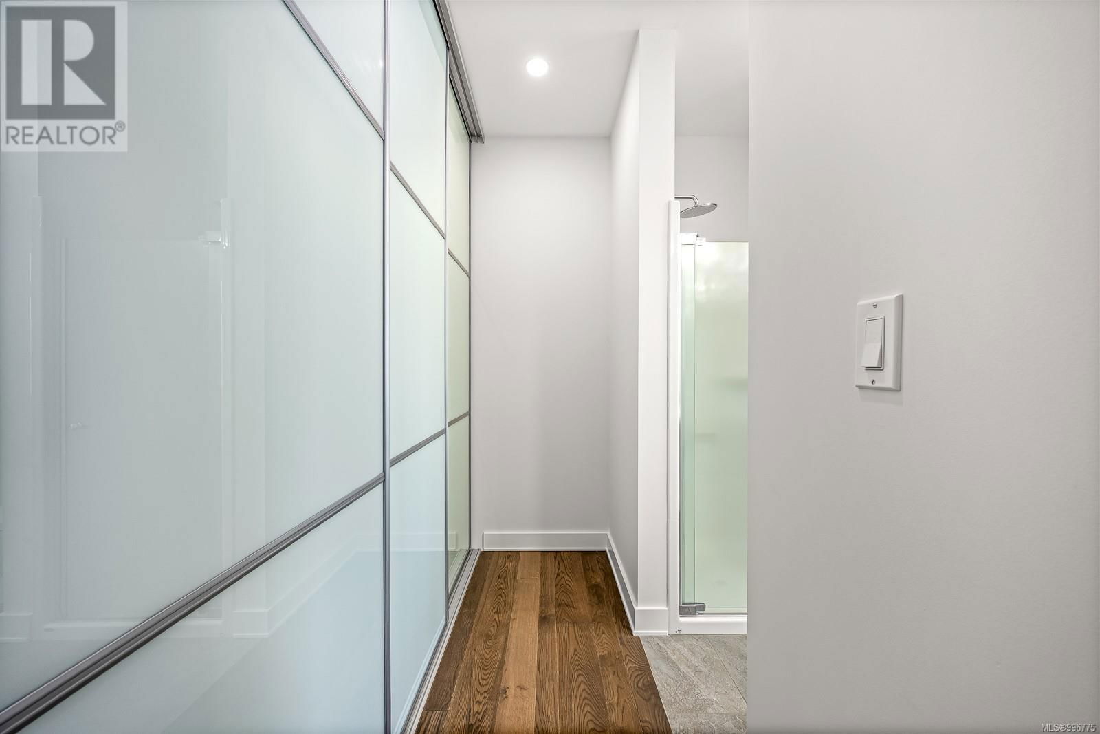 3767 MAPLE LANE Image 43