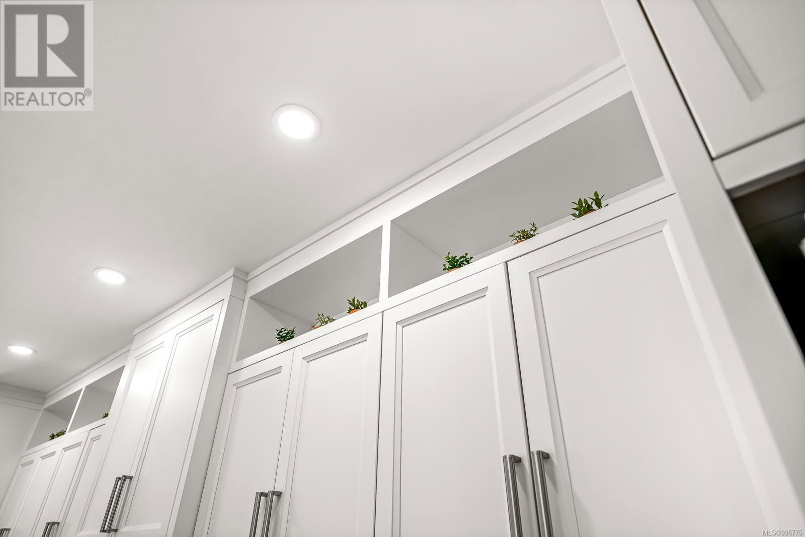 3767 MAPLE LANE Image 67