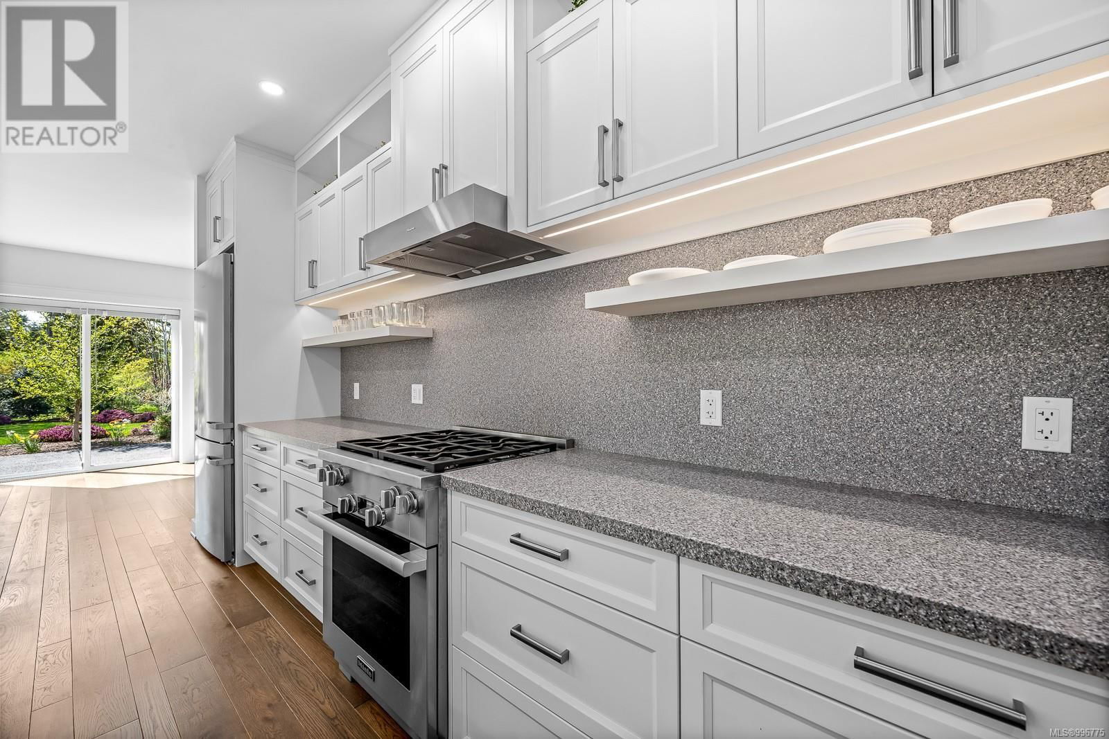 3767 MAPLE LANE Image 68