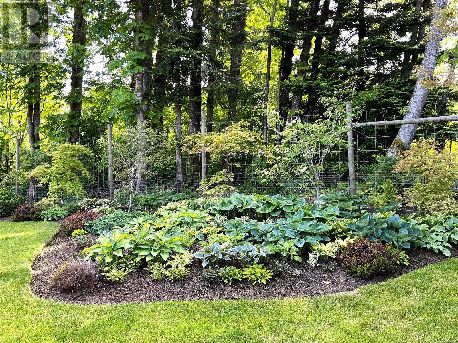 3767 MAPLE LANE Image 87