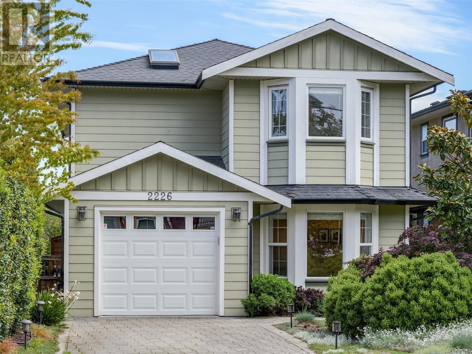 2226 JAMES WHITE BOULEVARD Image 1