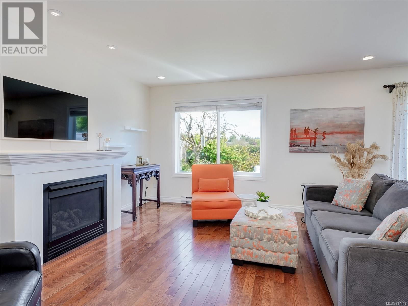 2226 JAMES WHITE BOULEVARD Image 11