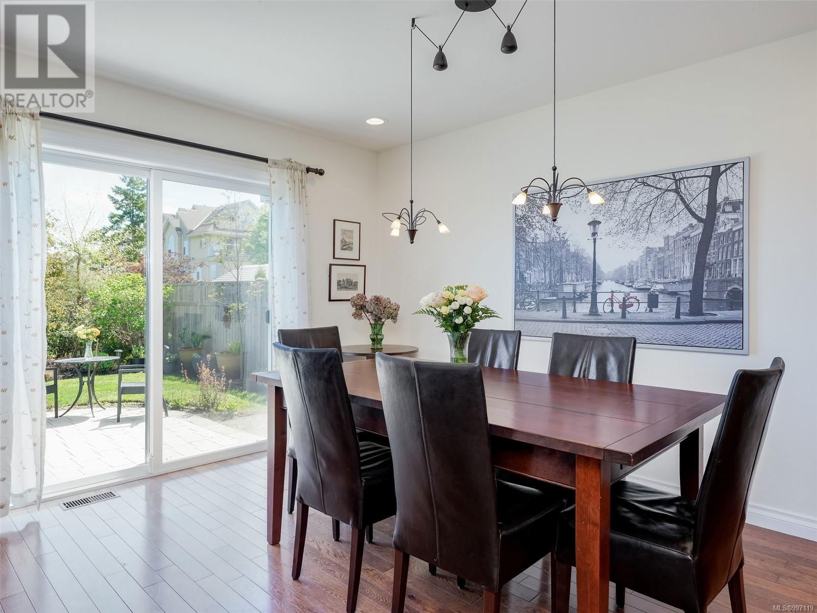2226 JAMES WHITE BOULEVARD Image 5
