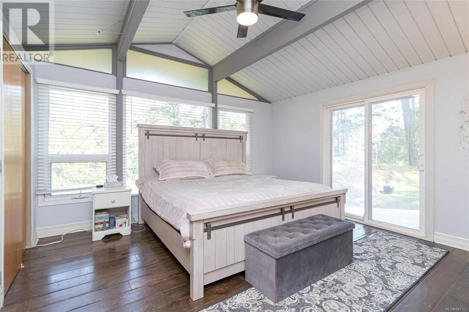 665 LATORIA ROAD Image 22