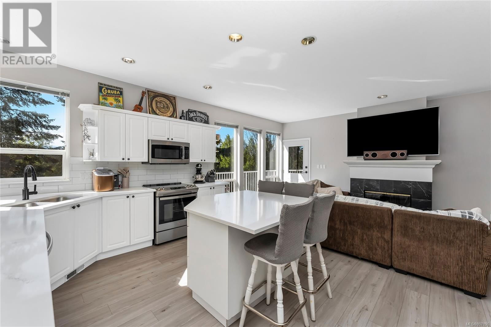 1401 DONNAY DRIVE Image 10