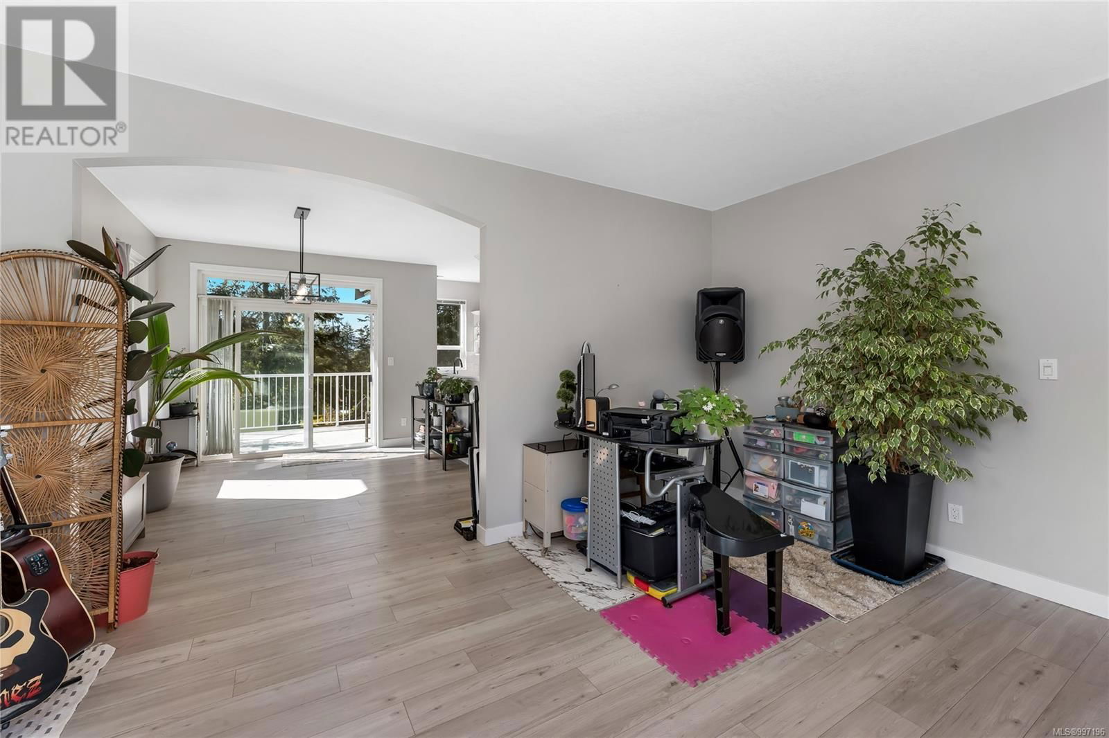 1401 DONNAY DRIVE Image 18