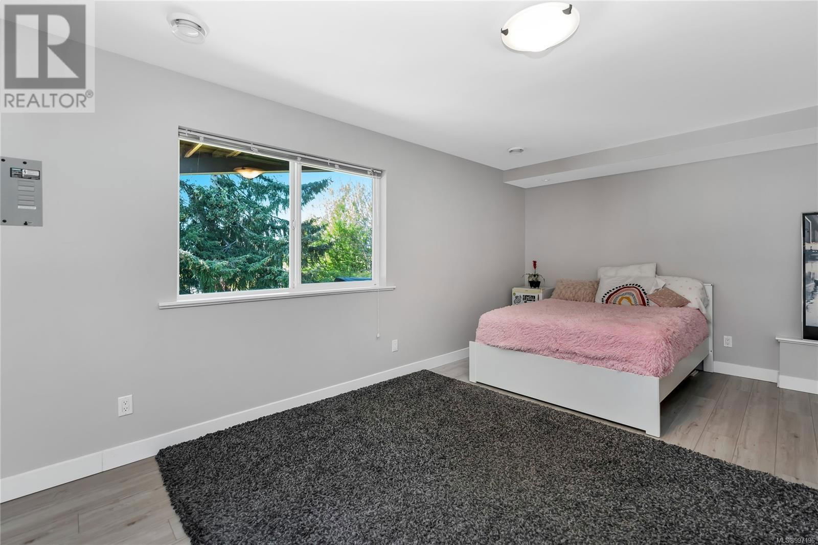 1401 DONNAY DRIVE Image 31