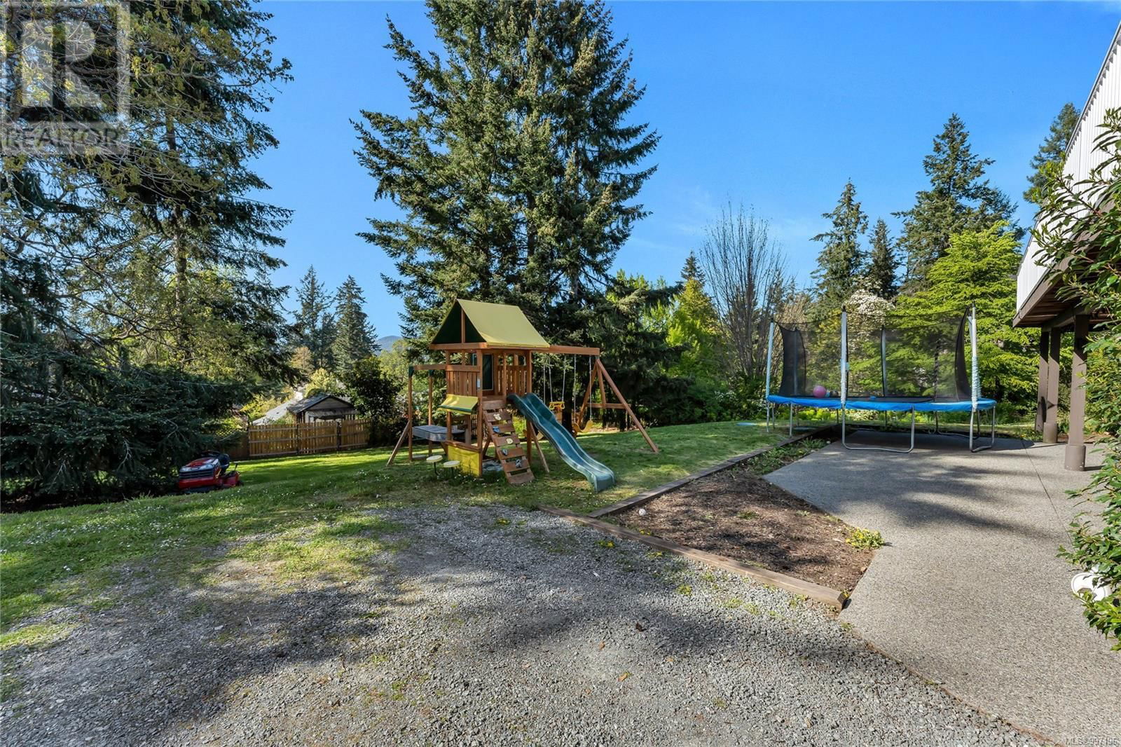 1401 DONNAY DRIVE Image 46