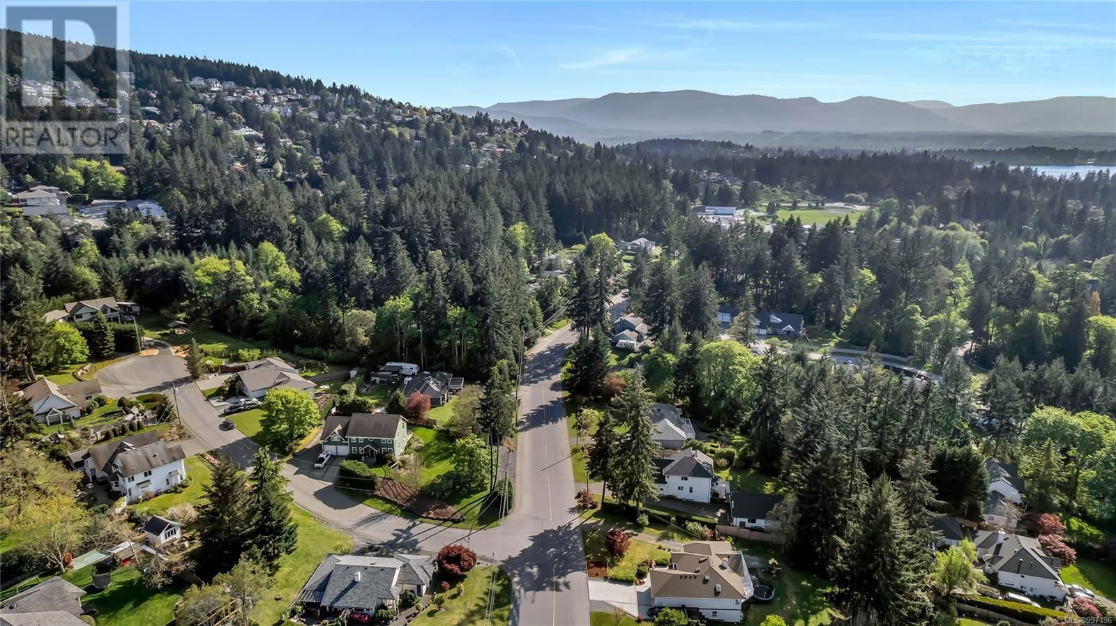 1401 DONNAY DRIVE Image 53