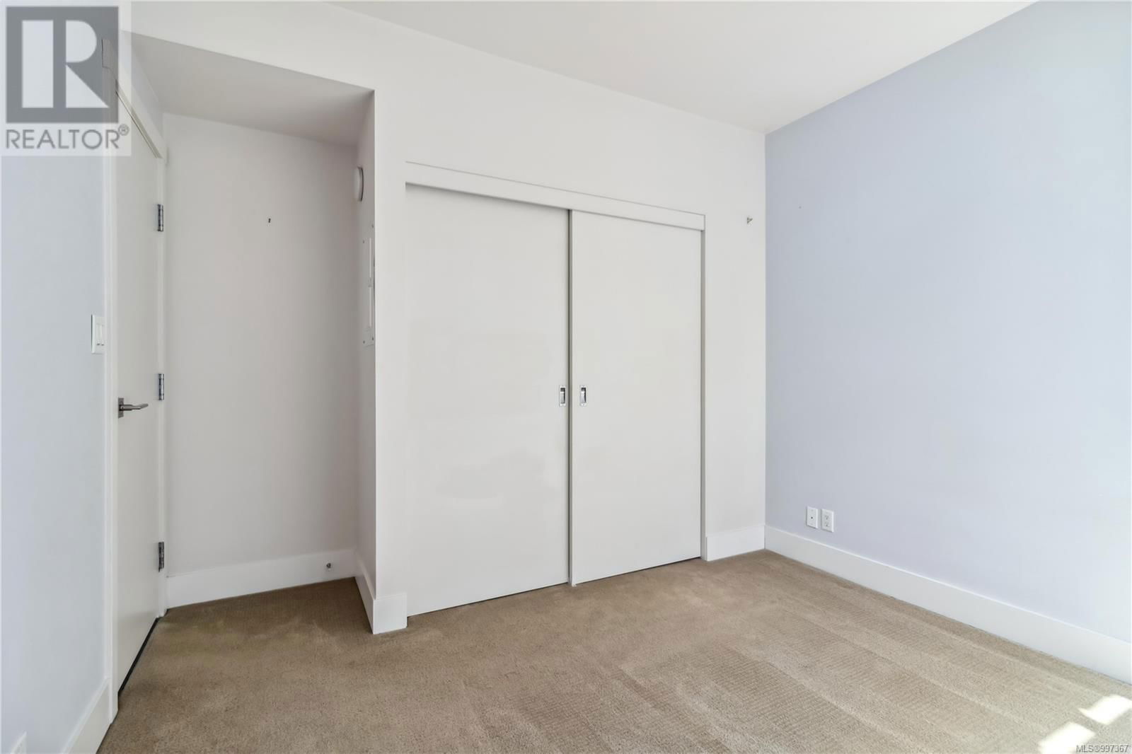 401 - 83 SAGHALIE ROAD Image 13