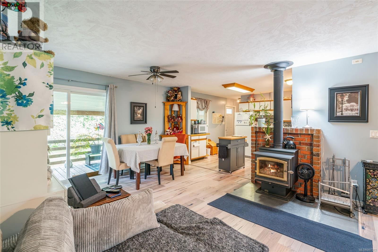 10 - 2100 ERRINGTON ROAD Image 15