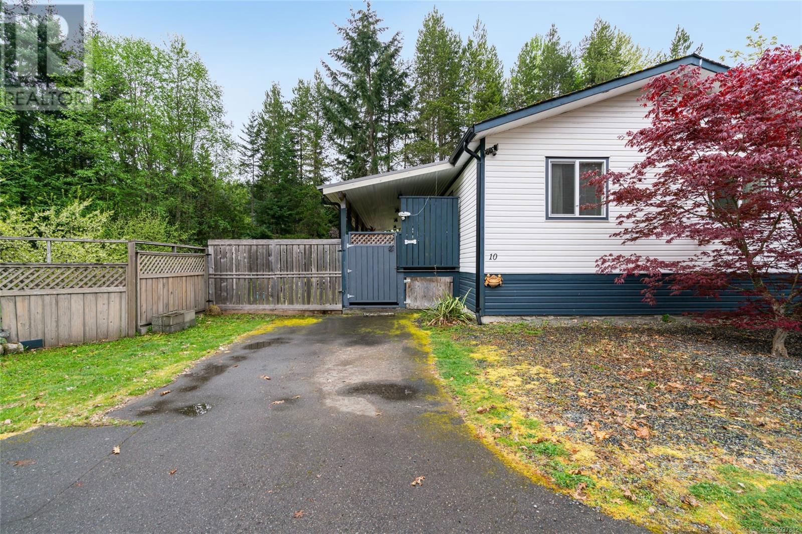 10 - 2100 ERRINGTON ROAD Image 2