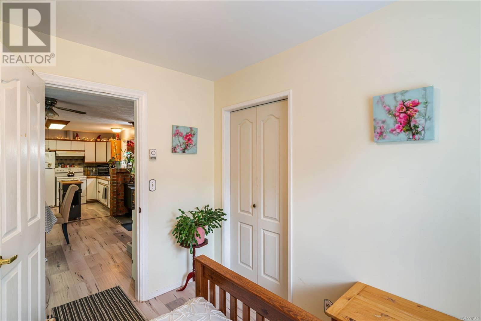 10 - 2100 ERRINGTON ROAD Image 20
