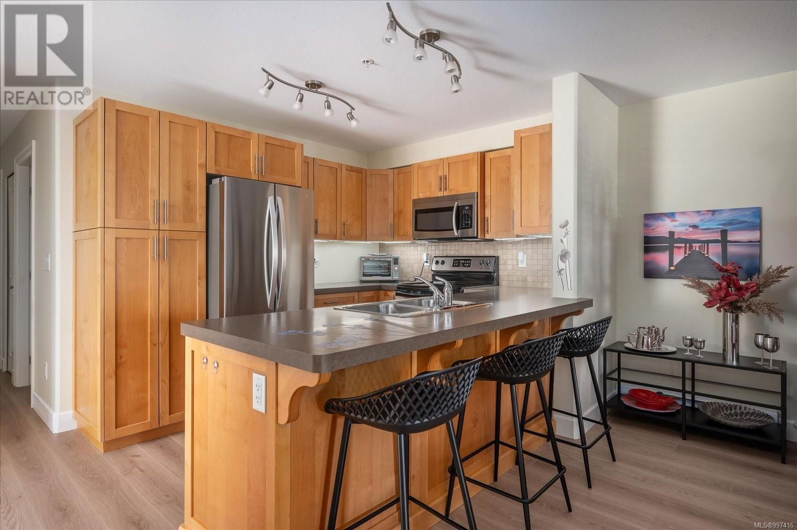 101 - 5955 KADEN PLACE Image 12