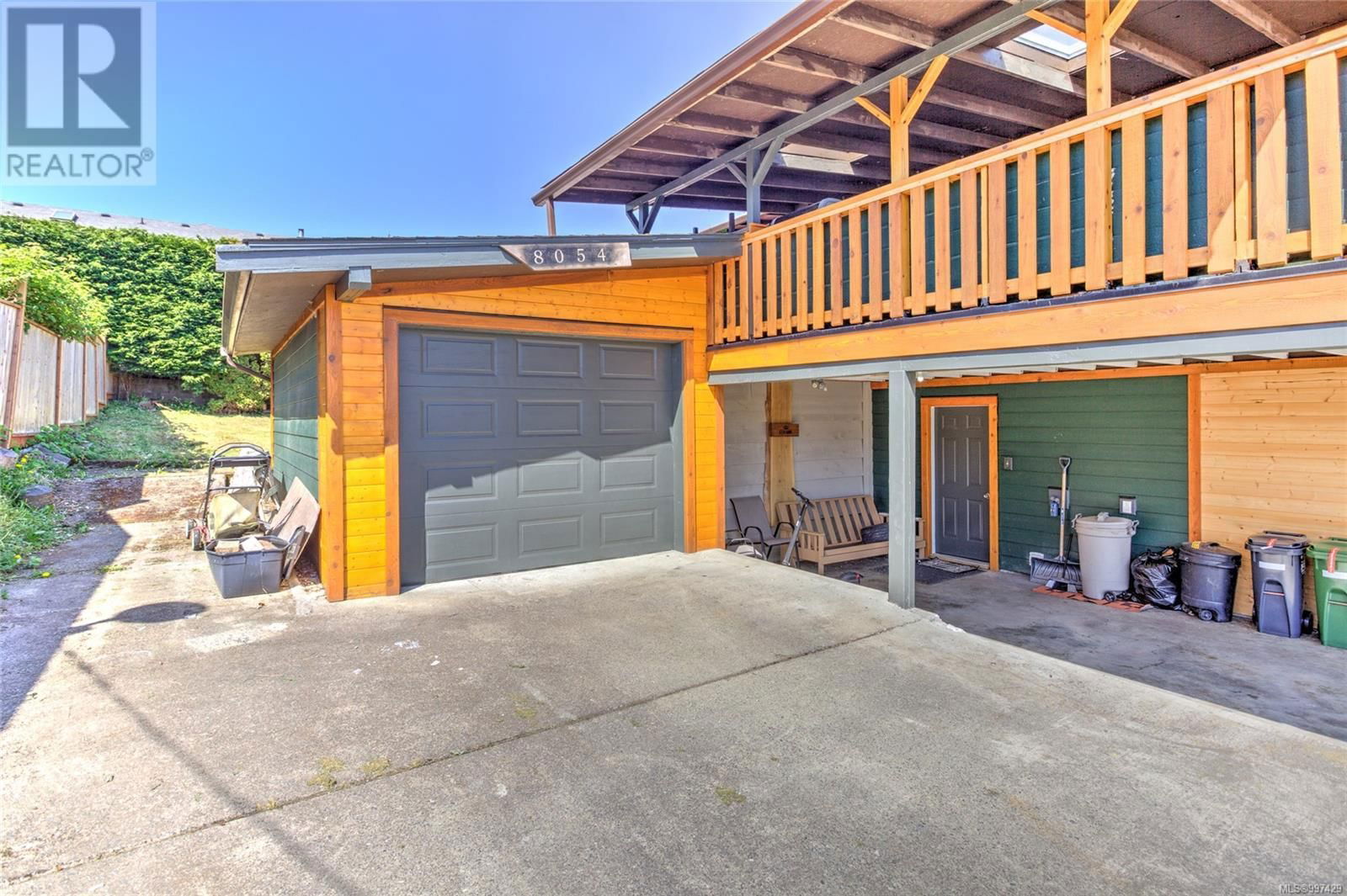 8054 BERTHA STREET Image 52