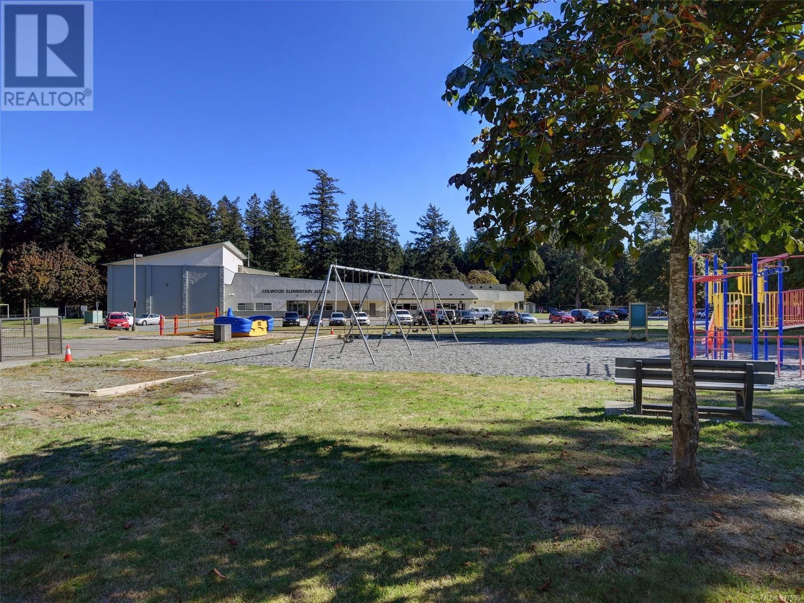 595B RIDLEY DRIVE Image 32