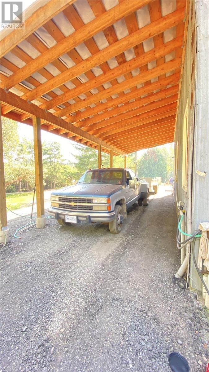 3420 TRANS CANADA HIGHWAY Image 37