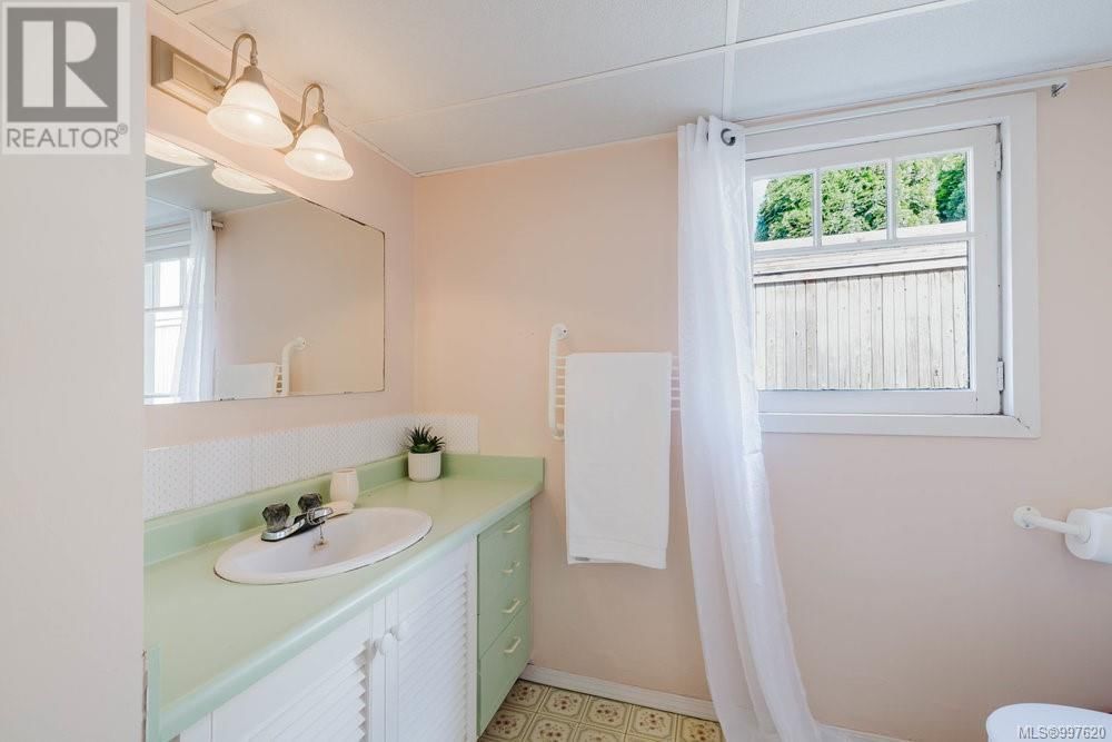 1240 BASIL AVENUE Image 14