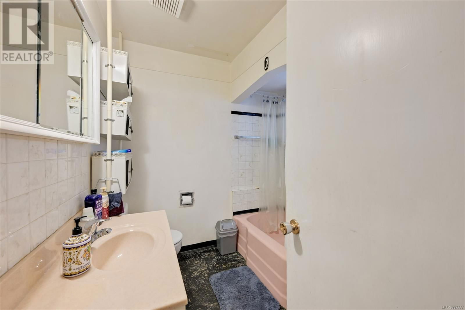 1233 TATTERSALL DRIVE Image 20