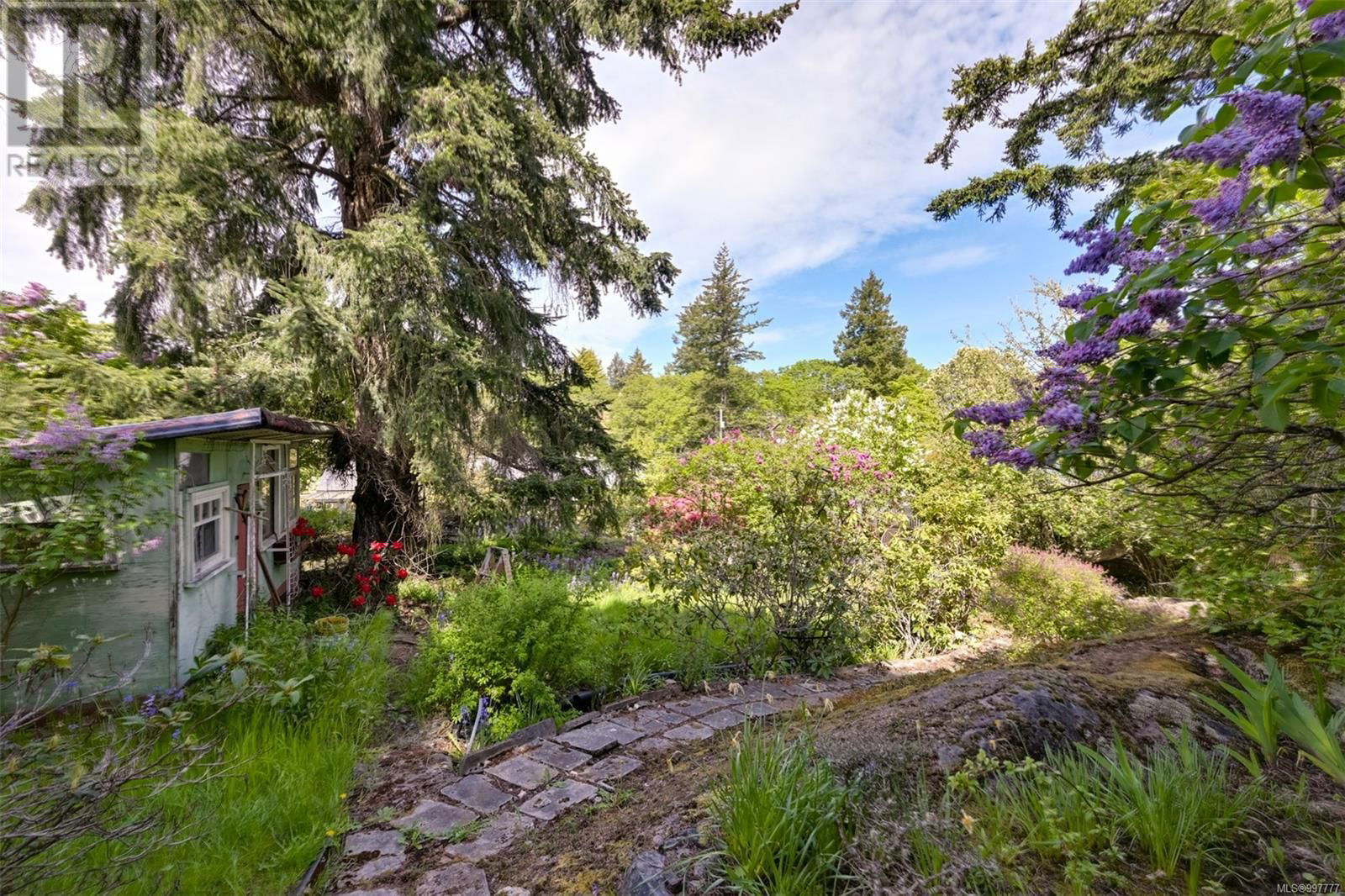 1233 TATTERSALL DRIVE Image 50