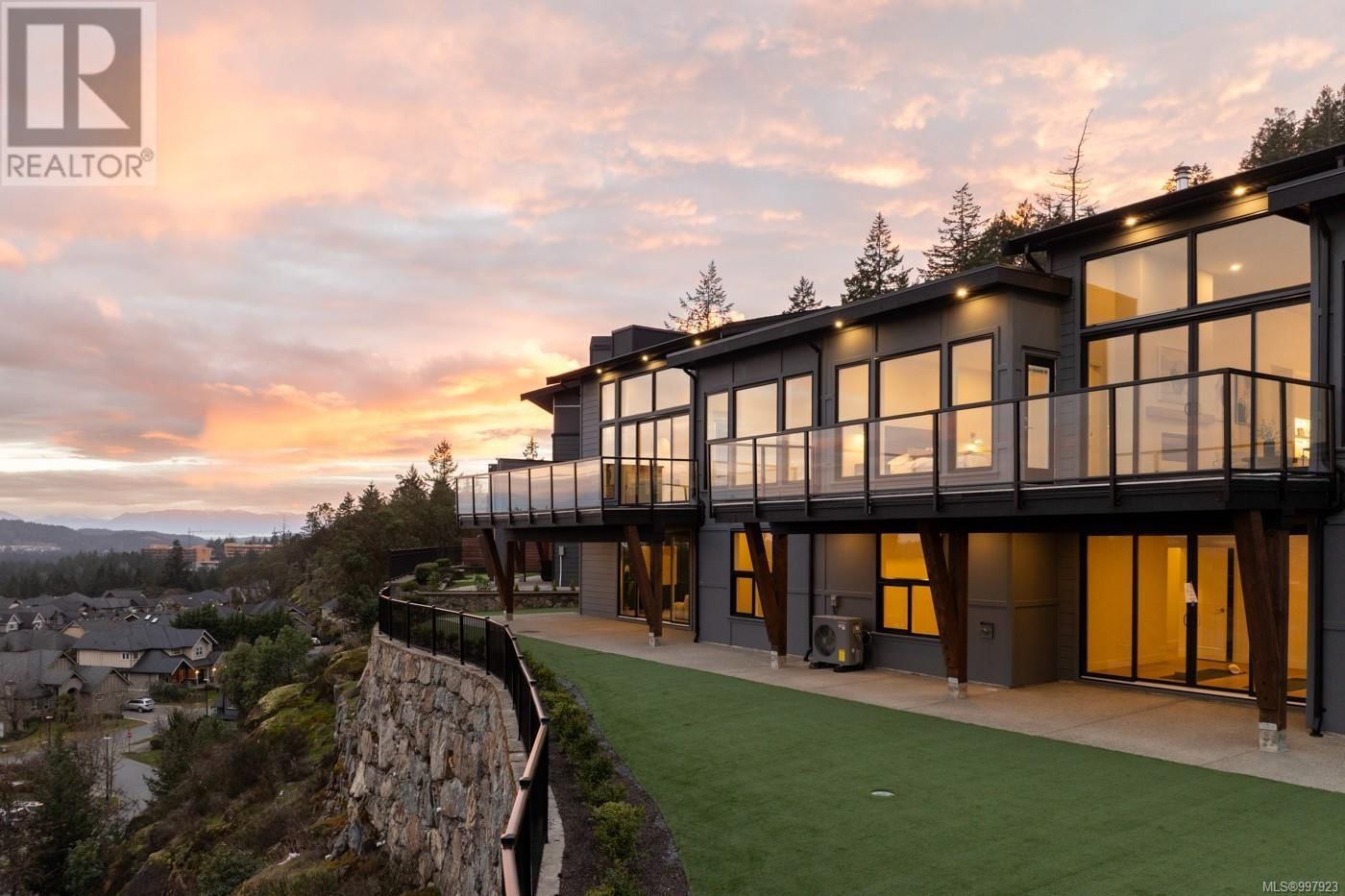 Primary Property View