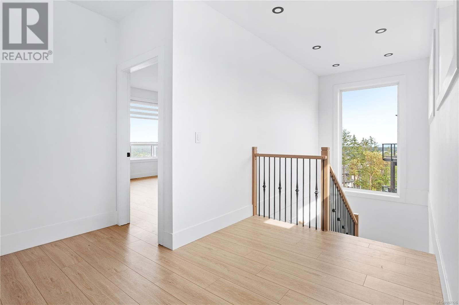 3460 CALDERA COURT Image 21