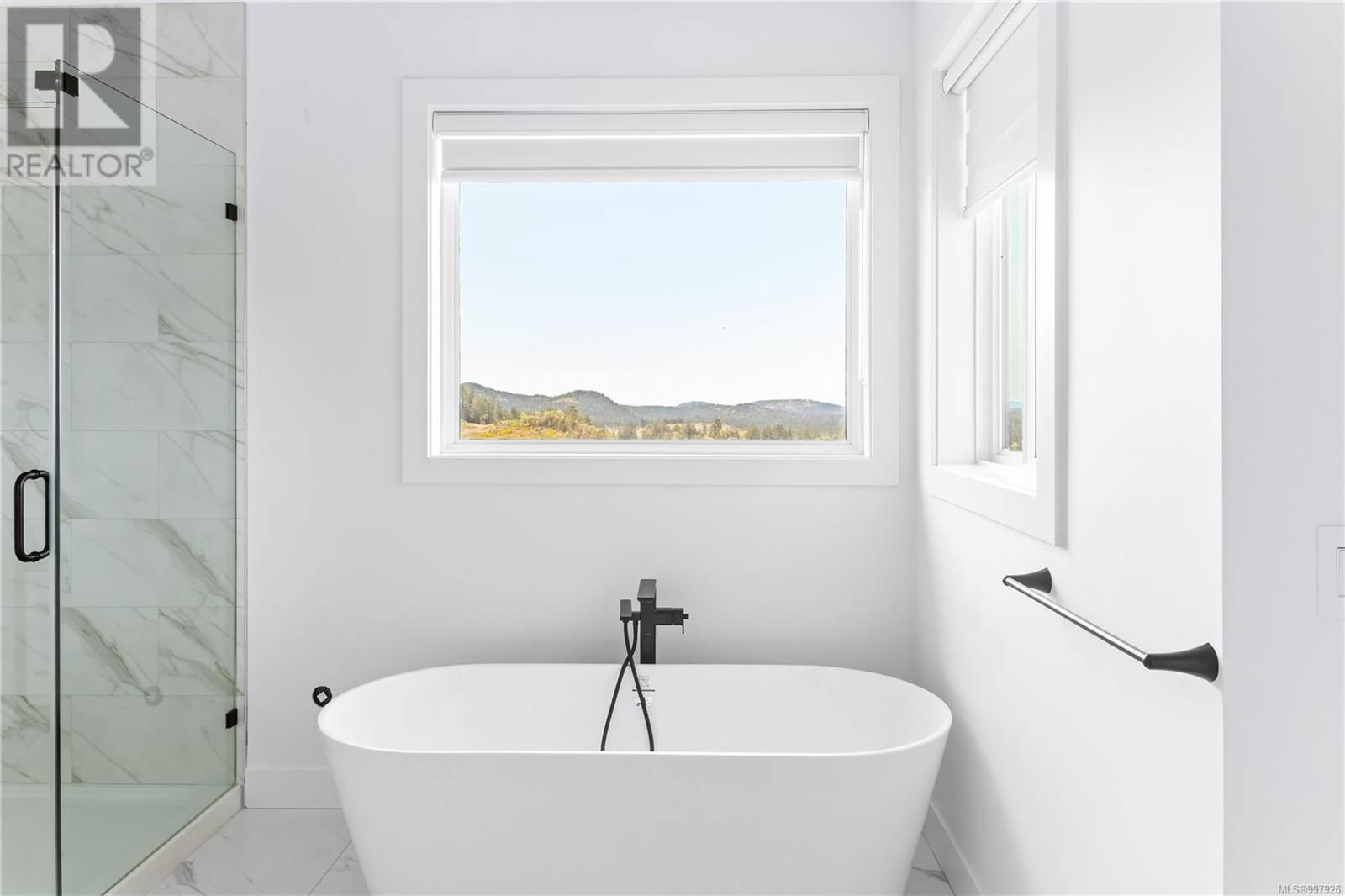 3460 CALDERA COURT Image 26