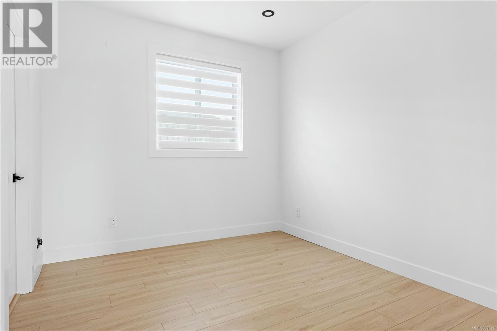 3460 CALDERA COURT Image 34