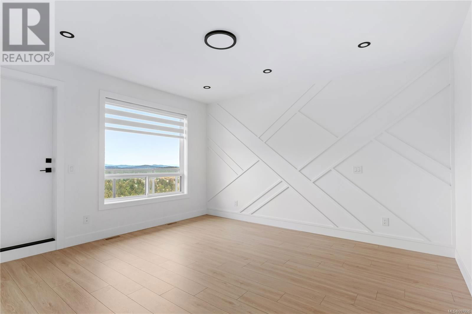 3460 CALDERA COURT Image 35