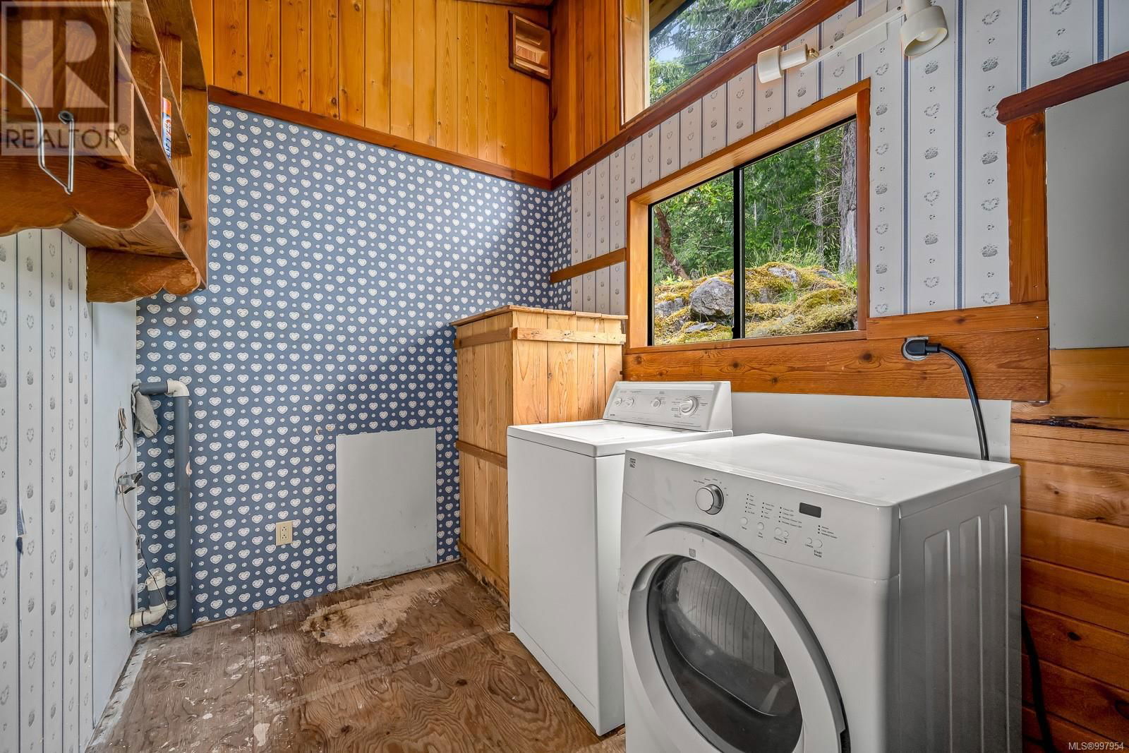 1305 GORGE HARBOUR ROAD Image 22